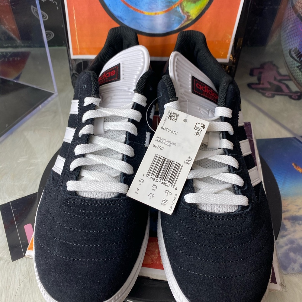 🆕 Adidas Businetz Skate Black/White/Red - Mens - Picture 2 of 10